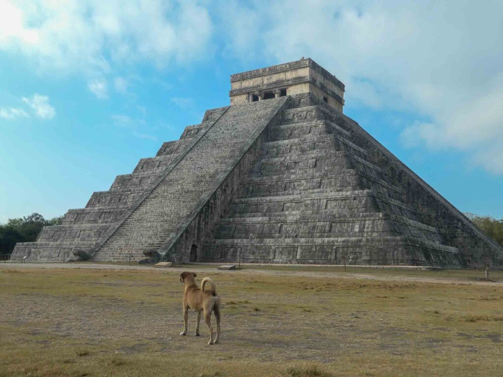 Früh morgens ist ein Besuch von Chichén Itzá besonders zu empfehlen. Foto: Lisa Freudlsperger