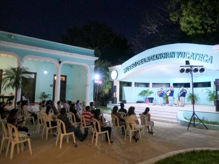 Live-Musik im Museo de la Canción Yucateca Foto: Lisa Freudlsperger