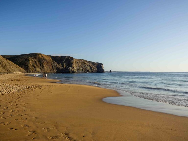Sandstrand in der Abendsonne Foto: Lisa Freudlsperger